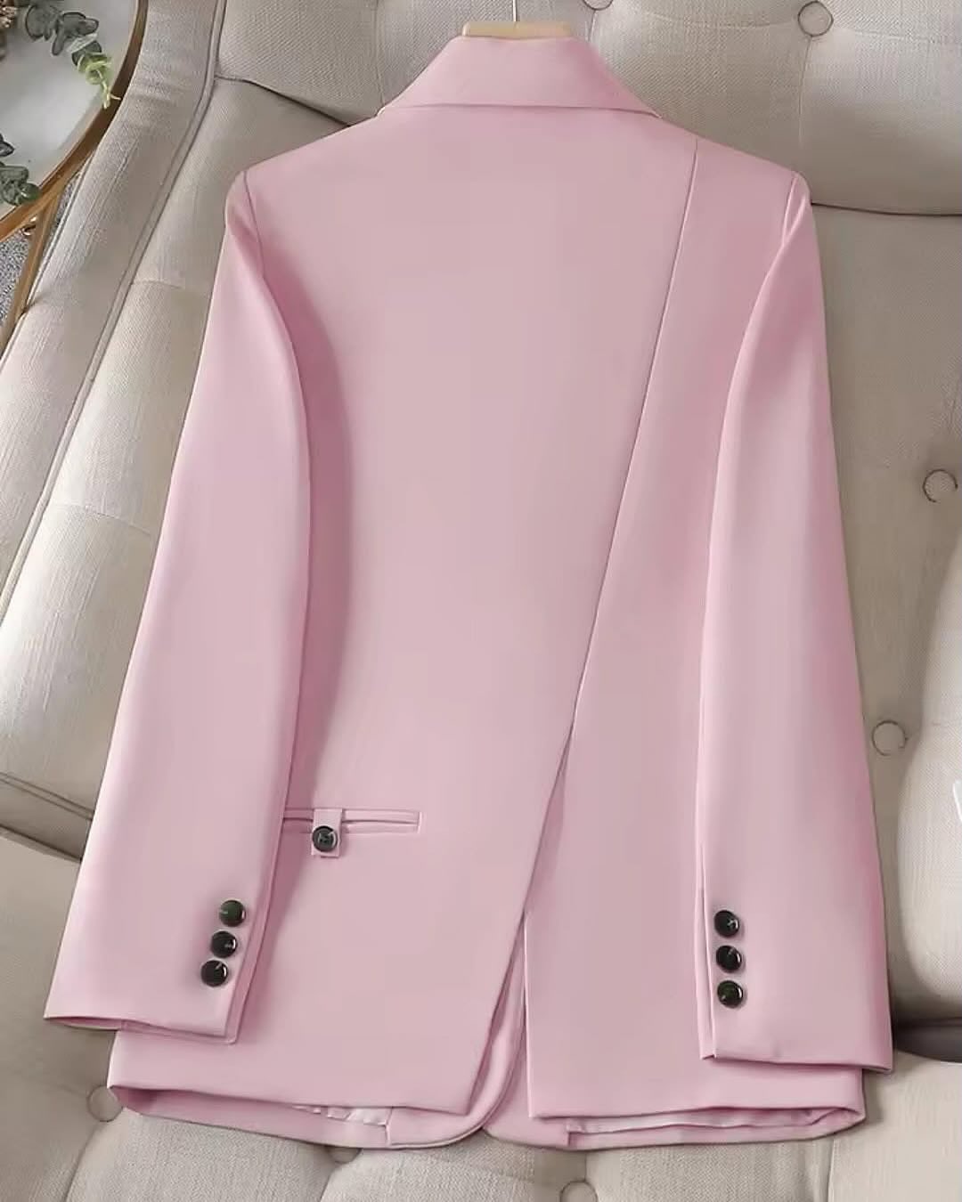 Elegant Commuter Blazer