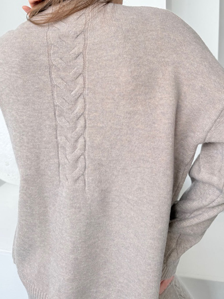 Loose Turtleneck Knit Sweater Suit