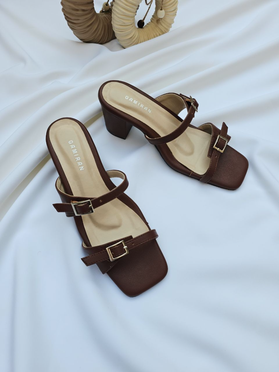 Simple Thick-Heeled Sandals