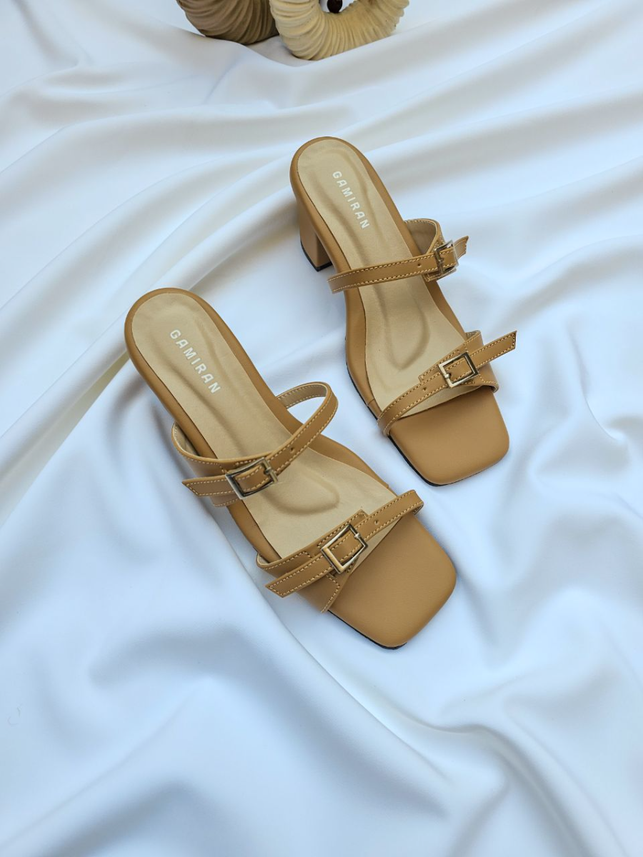Simple Thick-Heeled Sandals