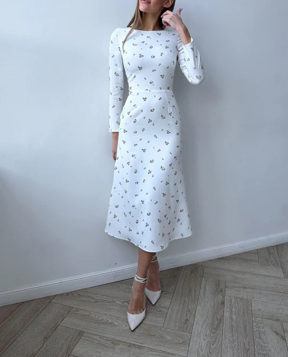 Godet Silhouette Long Sleeve Midi Dress