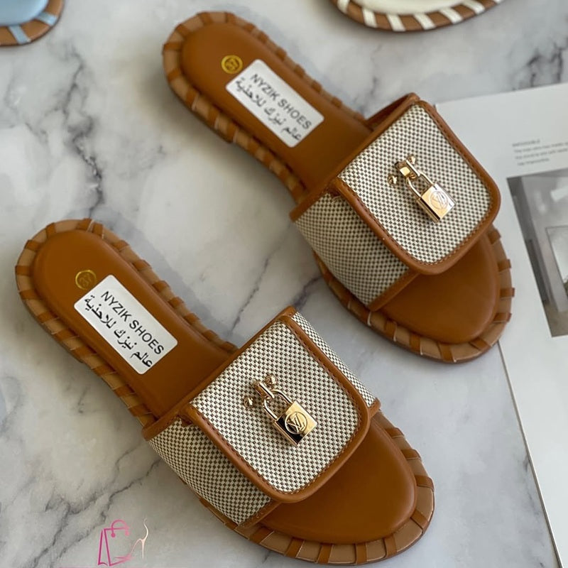 Lock Flat Slippers