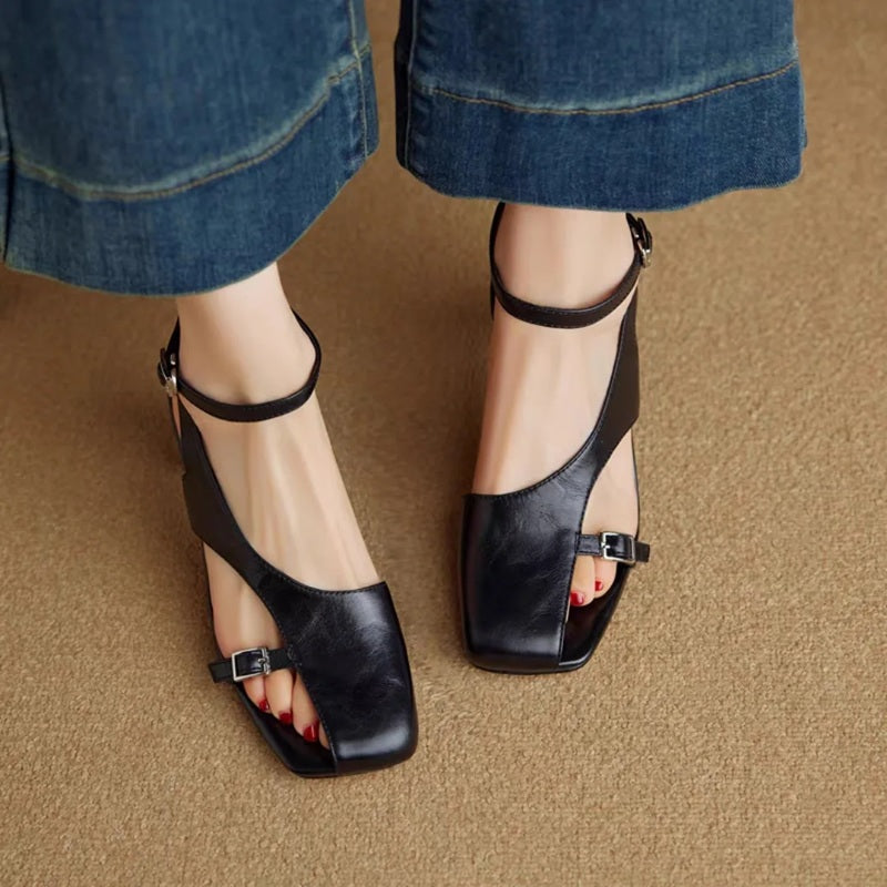 Vintage Flat Open-Toe Sandals