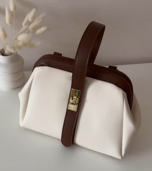 Handheld Clamshell Clutch Bag with Shoulder Strap