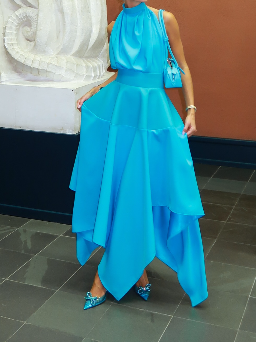 Sleeveless Neck Dress